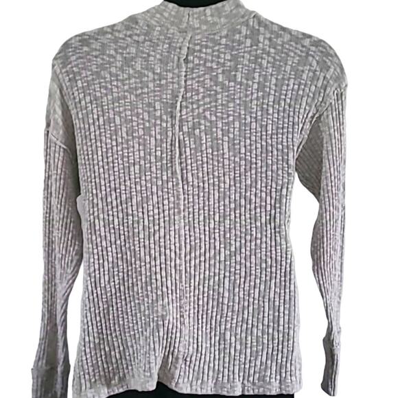 Caslon Women's Gray V-Neck Ribbed Sweater Pullover - Size Medium NWOT - Picture 7 of 7